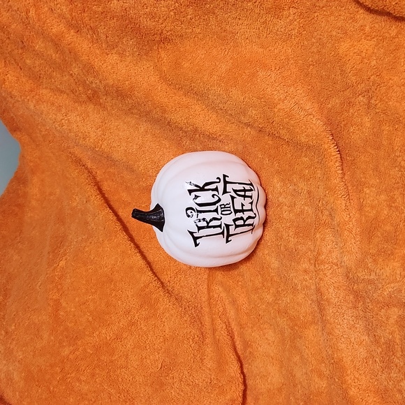 Tricky pumpkin 🎃 - Picture 1 of 6